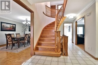 886 Wetherby Ln in Mississauga, ON - Building Photo - Building Photo