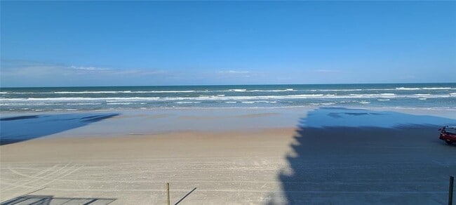 3051 S Atlantic Ave in Daytona Beach Shores, FL - Building Photo - Building Photo