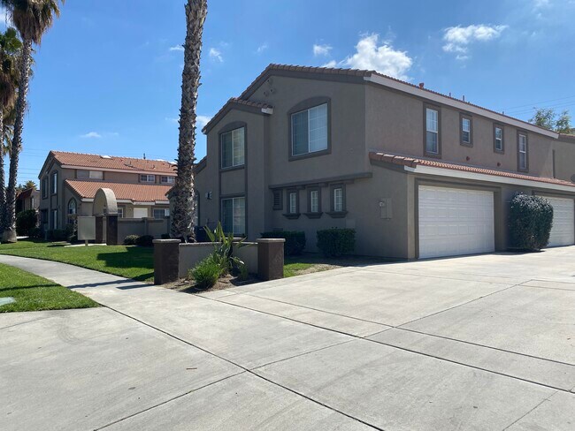 25621 Prospect Ave in Loma Linda, CA - Building Photo - Building Photo