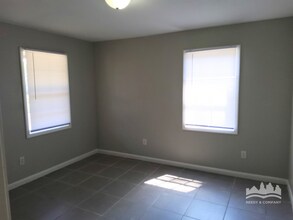 1273 Capital Ave in Memphis, TN - Building Photo - Building Photo