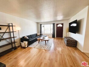 1217 20th St in Santa Monica, CA - Building Photo - Building Photo