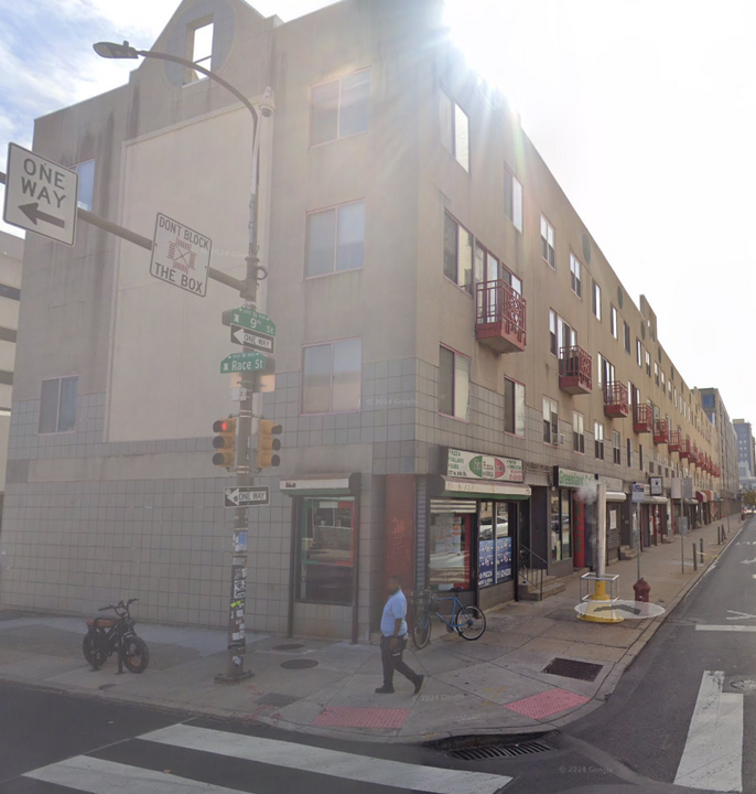 157 N 9th St in Philadelphia, PA - Building Photo