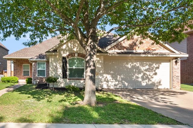 7363 Estela in Grand Prairie, TX - Building Photo - Building Photo