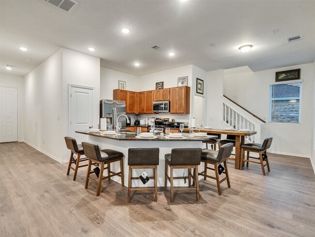 property at 419 Magnolia Ln