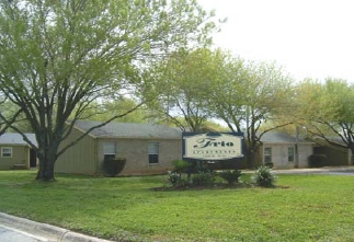 Frio Apartments in Pearsall, TX - Building Photo