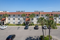 The Cloister Condominiums in Atlantic Beach, FL - Building Photo - Building Photo