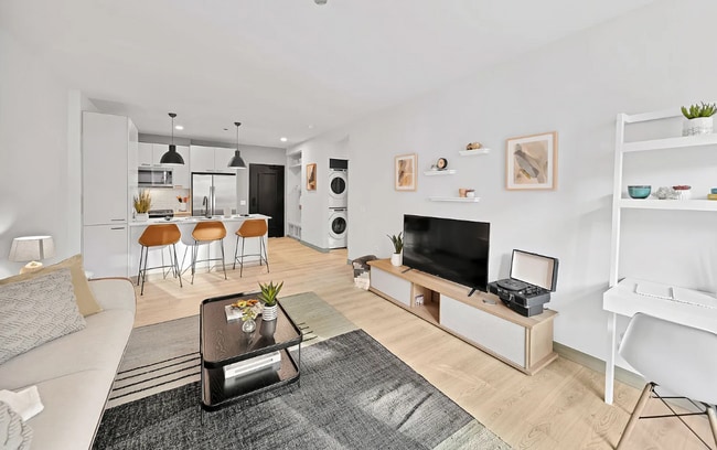 property at 2141 N Elston Ave