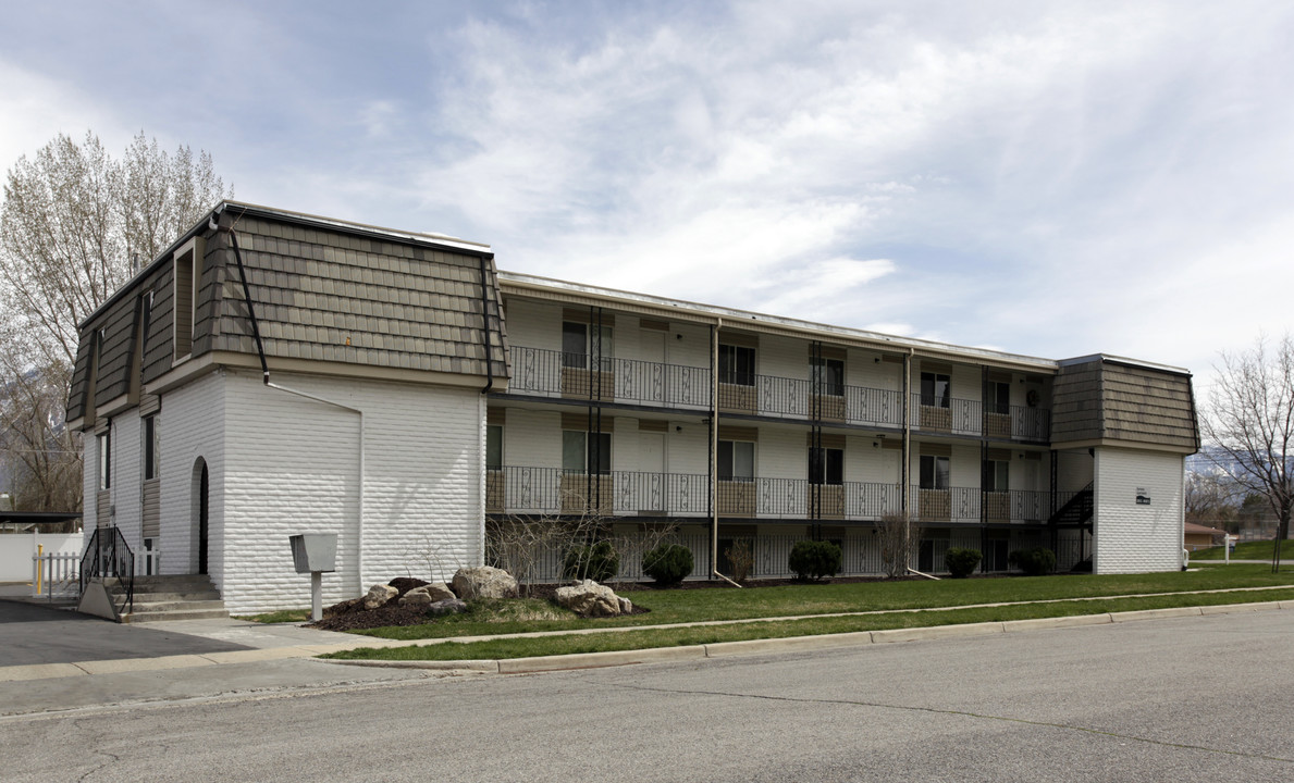 Harmony Apartments in Salt Lake City, UT - Foto de edificio