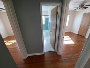 2827 Charing Rd in Upper Arlington, OH - Building Photo - Building Photo