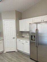 12220 W Rosewood Dr in El Mirage, AZ - Building Photo - Building Photo