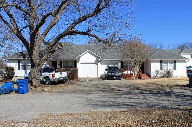 1308 S 3rd St in Mcalester, OK - Building Photo - Building Photo