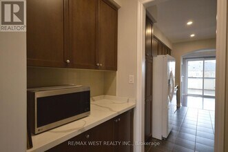 3 Earnshaw Dr in Markham, ON - Building Photo - Building Photo