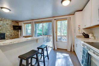 22403 Shetland Rd, Unit ID1385970P in Leavenworth, WA - Foto de edificio - Building Photo