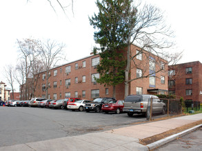 18 Niles St in Hartford, CT - Building Photo - Building Photo