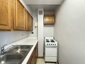 4180 N Marine Dr in Chicago, IL - Foto de edificio - Building Photo