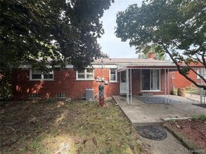 29547 Barkley St in Livonia, MI - Building Photo - Building Photo