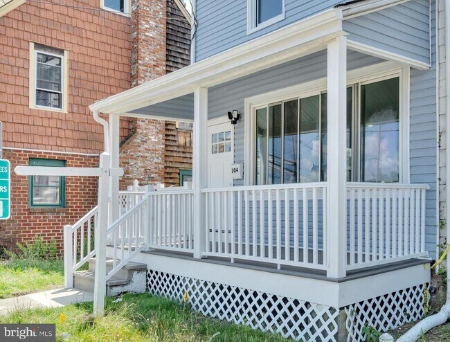 104 Rancocas Rd in Mount Holly, NJ - Foto de edificio - Building Photo