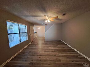 2301 W Michigan Ave in Pensacola, FL - Building Photo - Building Photo