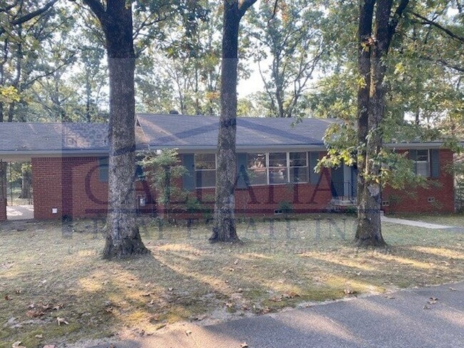 property at 5224 Greenway Dr