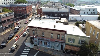 7 Wharf Ave in Red Bank, NJ - Building Photo - Building Photo