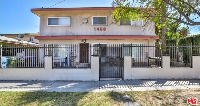 1460 W 224th St in Torrance, CA - Foto de edificio - Building Photo