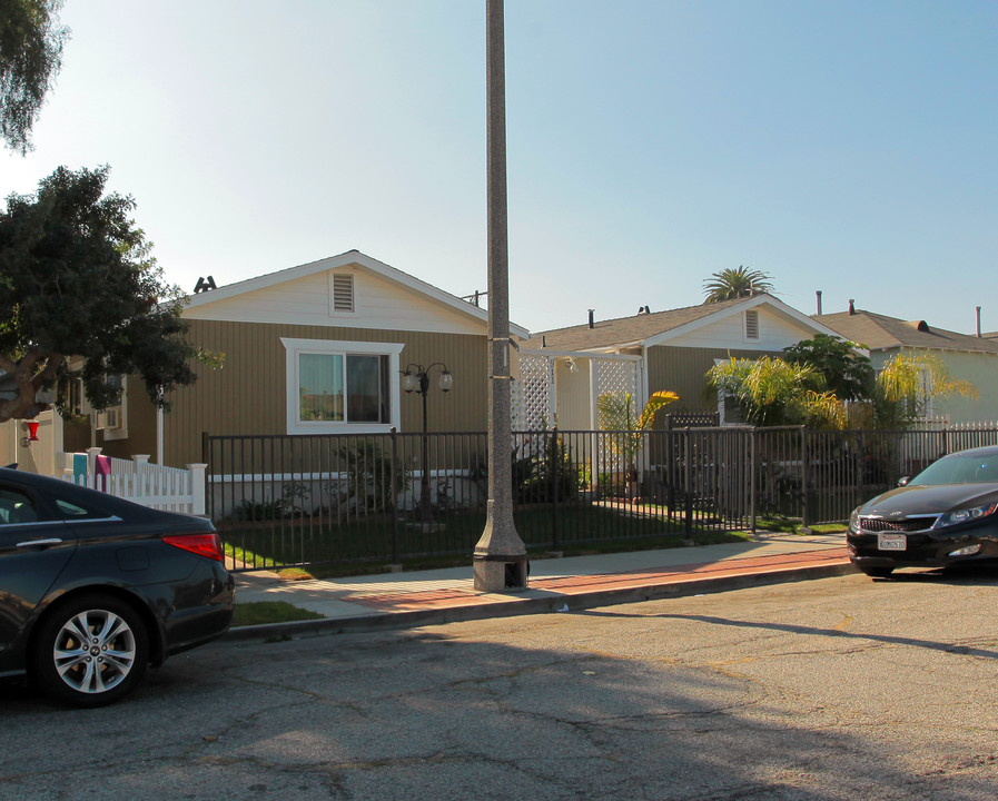 911 Torrance Blvd in Torrance, CA - Building Photo