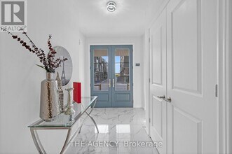 33 Bruce Boyd Dr in Markham, ON - Building Photo - Building Photo