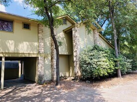 1713 Cinnamon Path in Austin, TX - Building Photo