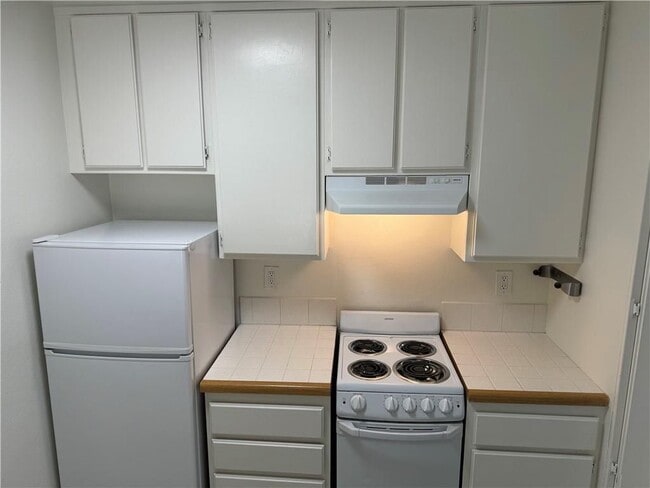 26172 Sanz, B213 in Mission Viejo, CA - Building Photo - Building Photo