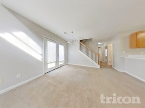 1960 Lexington Ln in Cumming, GA - Building Photo - Building Photo