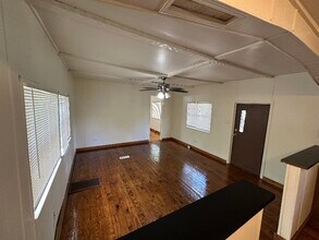 85 Young Rd in Huntsville, TX - Building Photo - Building Photo