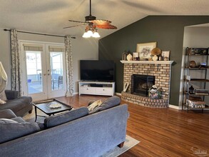 10926 Oak Valley Cir in Pensacola, FL - Building Photo - Building Photo