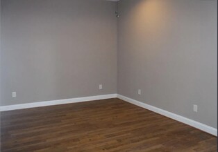 308 S Poplar St in Seneca, SC - Building Photo - Building Photo