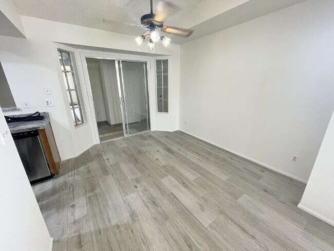 3860 E Acoma Dr in Phoenix, AZ - Building Photo - Building Photo