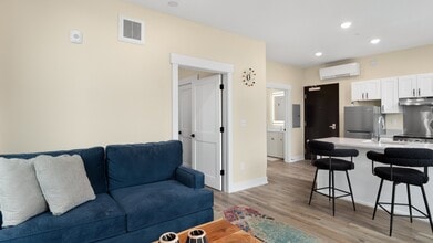 Wealthy & Sheldon in Grand Rapids, MI - Building Photo - Building Photo