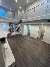 4335 Oak St-Unit -APT 15 in Kansas City, MO - Building Photo - Building Photo