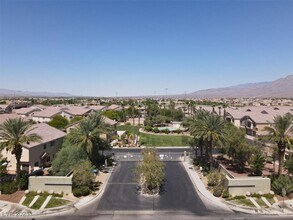 3313 Speckle Summer Pl in North Las Vegas, NV - Building Photo - Building Photo