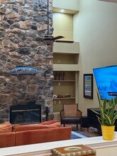 1006 Glendevon Dr in Ambler, PA - Building Photo - Building Photo