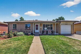 1206 S Ingalls St in Lakewood, CO - Building Photo