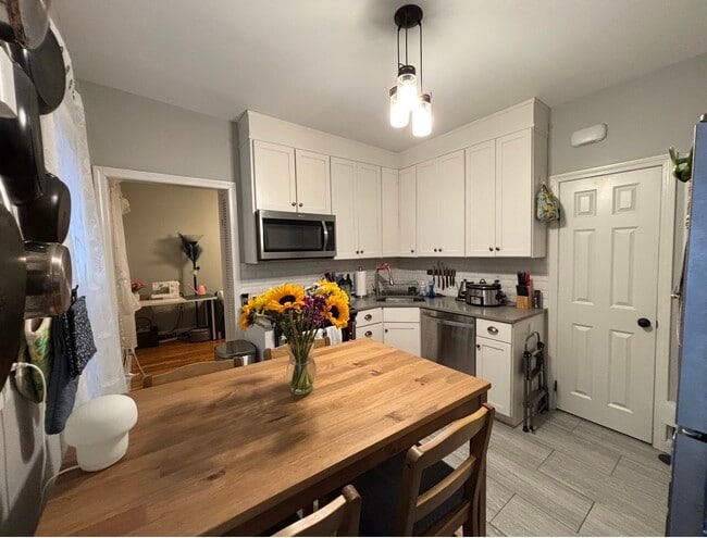 11 Marcella St, Unit 1B