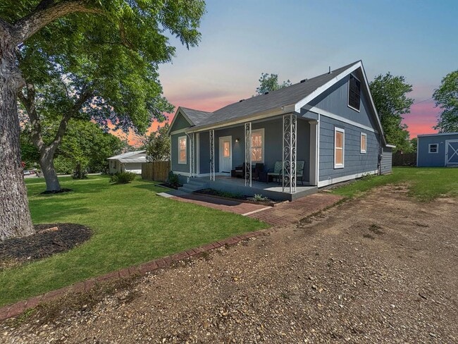 property at 103 E Hoopes Ave