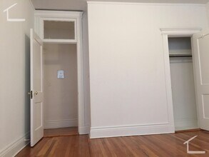 116 Warren St, Unit 6 in Boston, MA - Foto de edificio - Building Photo