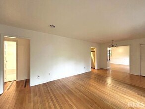 1517 E Maxwell Ln in Bloomington, IN - Building Photo - Building Photo