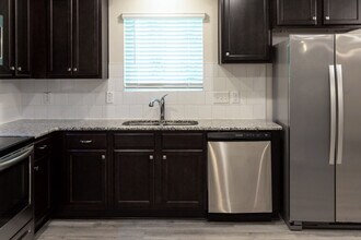 2801 Killian Ct in Raleigh, NC - Building Photo - Building Photo