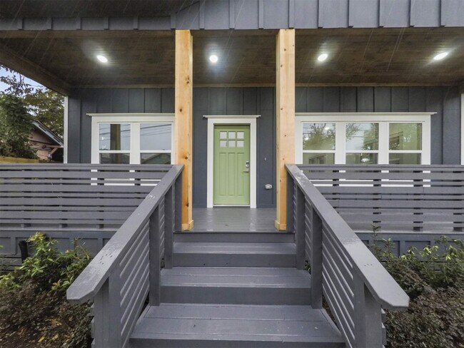 1209 Tabor St in Houston, TX - Building Photo - Building Photo
