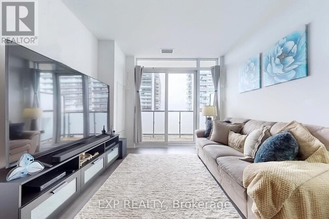 property at 2550-2550 Simcoe St N