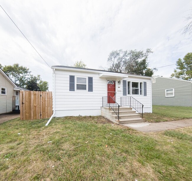 2100 61st St in Des Moines, IA - Building Photo - Building Photo