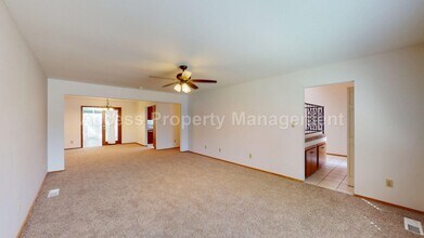 3355 San Fernando Ct in Merced, CA - Building Photo - Building Photo