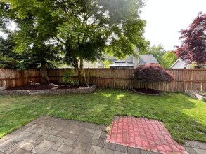 5613 Mt Rainier St SE in Lacey, WA - Building Photo - Building Photo