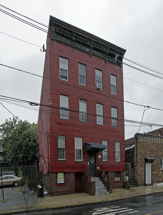 153 Academy St in Jersey City, NJ - Building Photo